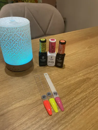 ✨ NOUVEAUTÉS VERNIS SEMI-PERMANENT DANS NOTRE INSTITUT A AIX EN PROVENCE ✨, Aix-en-Provence, Zen et Jolly